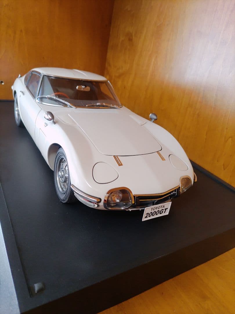 トヨタ2000GT　ディアゴスティーニ完成品