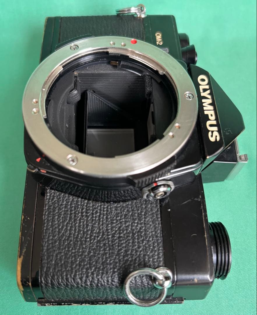 ★ OLYMPUS OM-2 (使用説明書付) + 広角レンズ 28mm