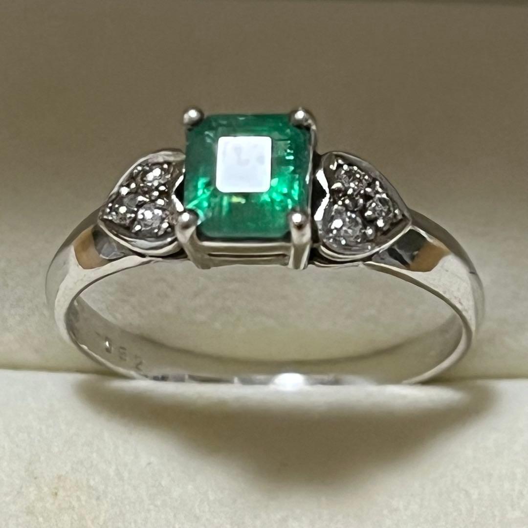 0.62ctエメラルドダイヤモンドリング