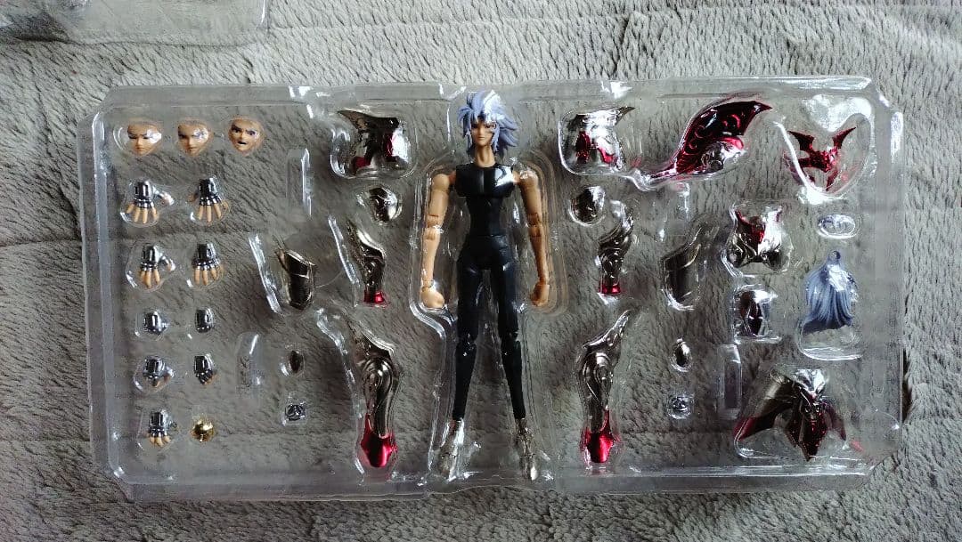 聖闘士星矢冥王ハーデス冥界編、エリシオン編 と聖闘士星矢センティア翔の７体セット