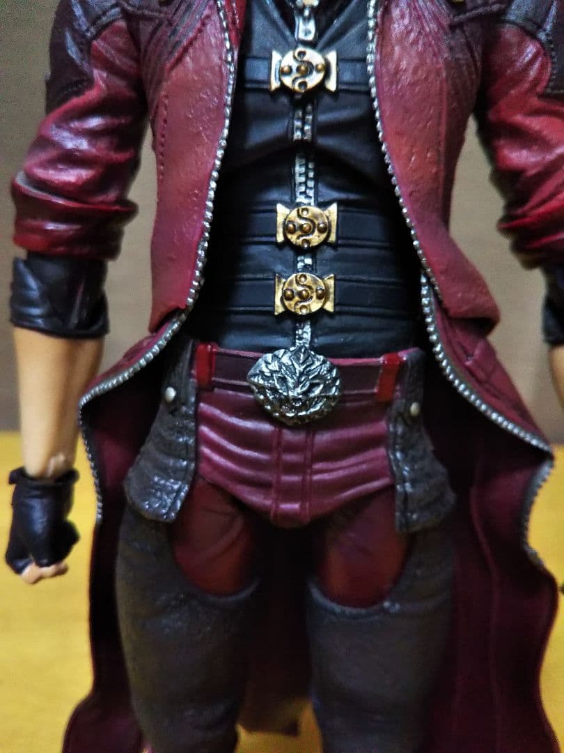 プレイアーツ改 デビルメイクライ4 ダンテ