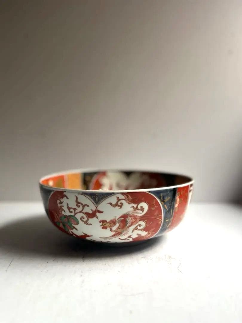 517 骨董 アンティーク 古伊万里 染付 色絵金彩窓絵鳳凰図8寸鉢 富貴長春