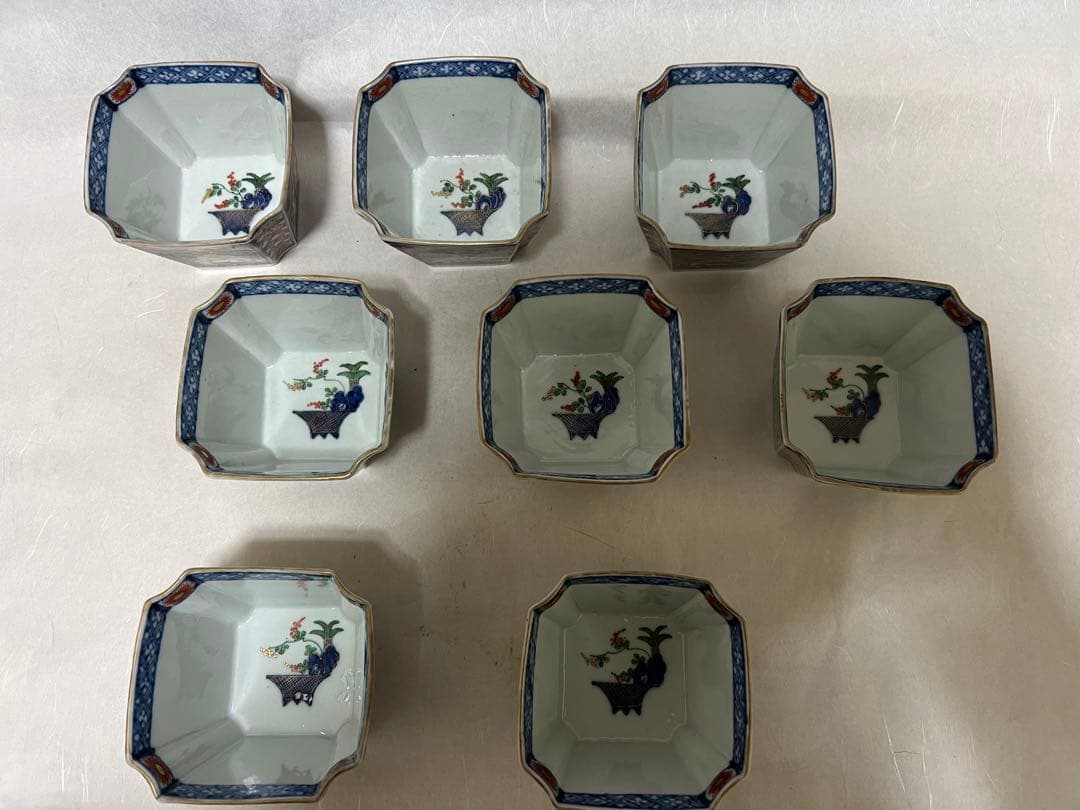 うつわ8角古伊万里 多彩花な鳳凰江戸後期 約口径 9.5㎝時代物8点木箱あり