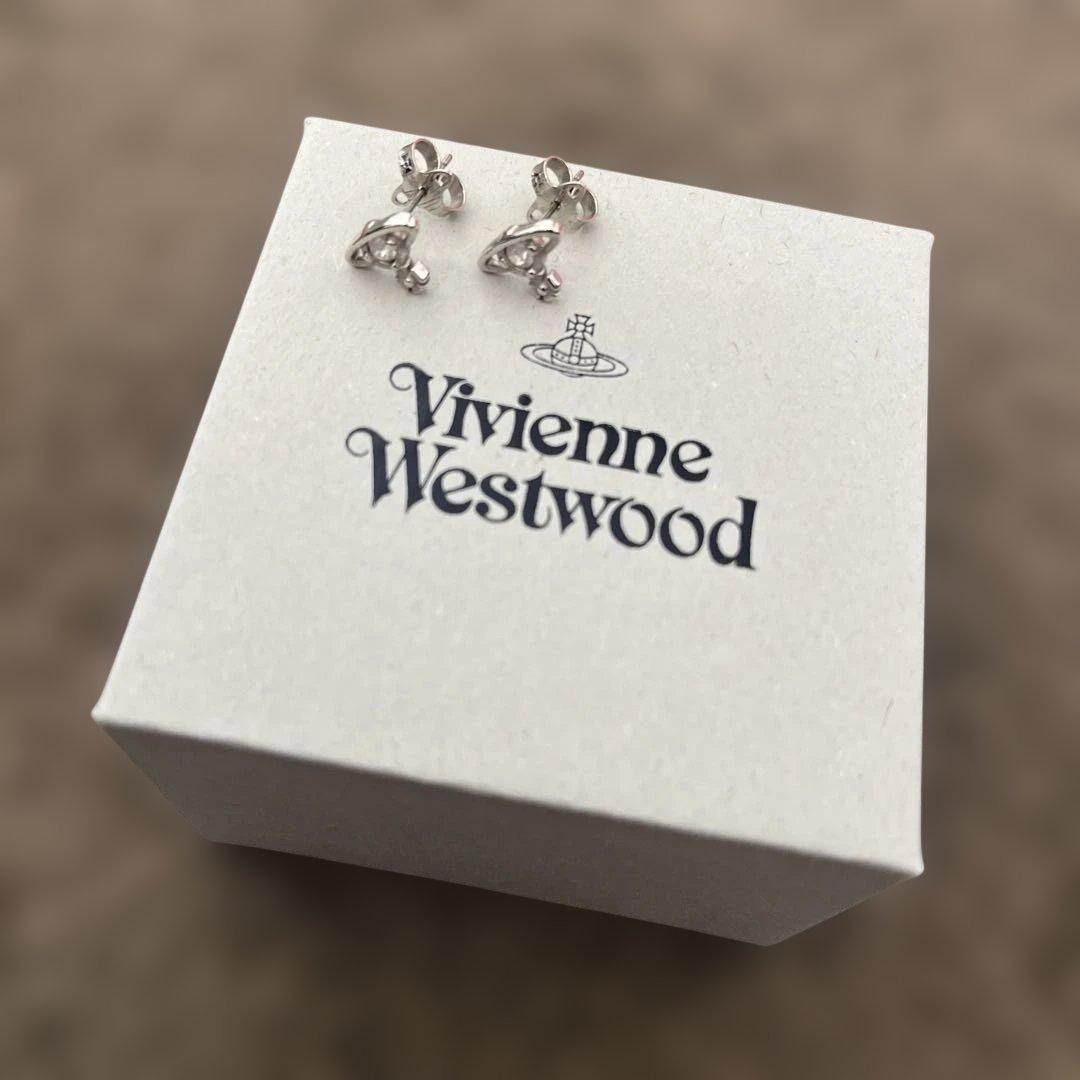 Vivienne Westwood ピアス(両耳用)