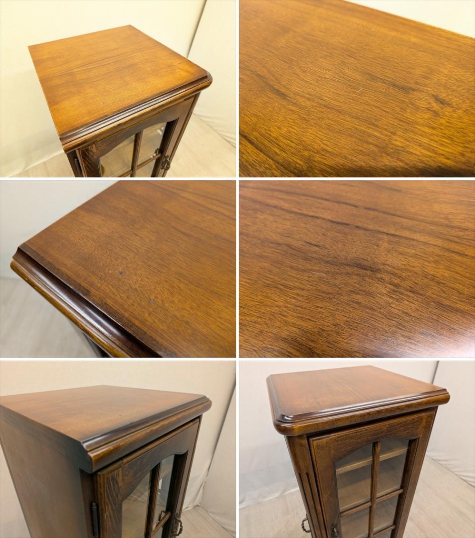 カリモク　コロニアル　天然木　コーナーキャビネット　飾り棚　本棚　食器棚　収納棚