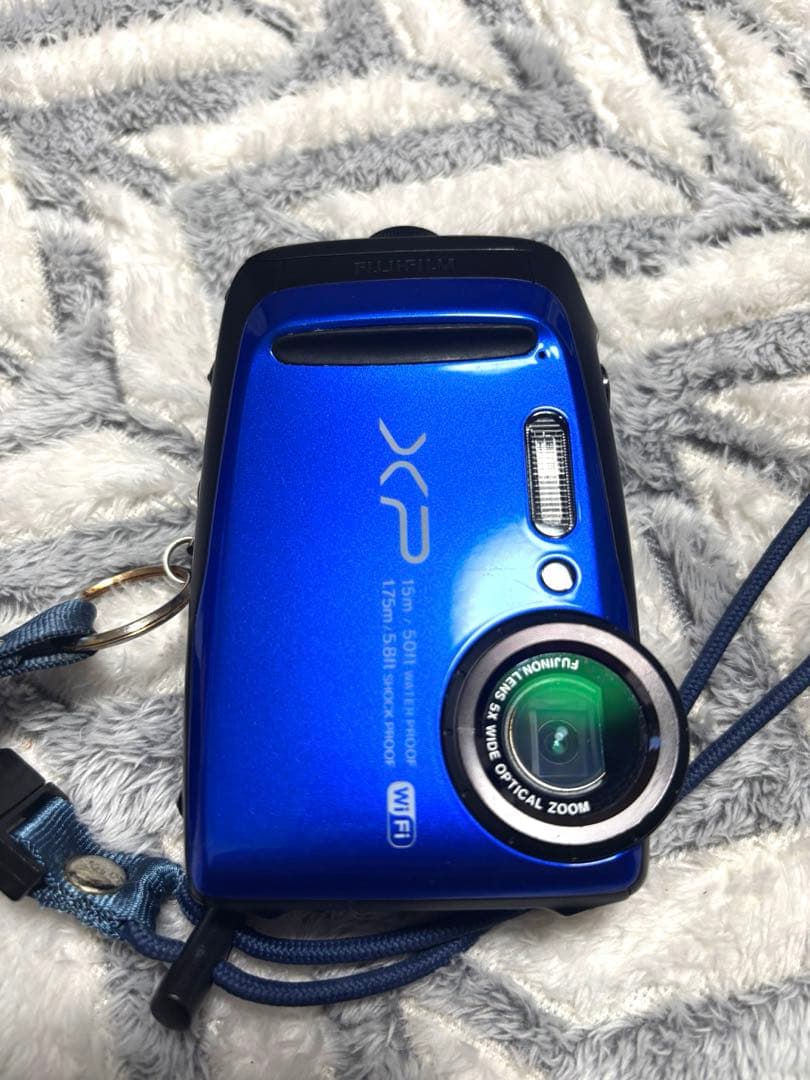 【美品】FUJIFILM FINEPIX 防水デジタルカメラ XP80 ブルー
