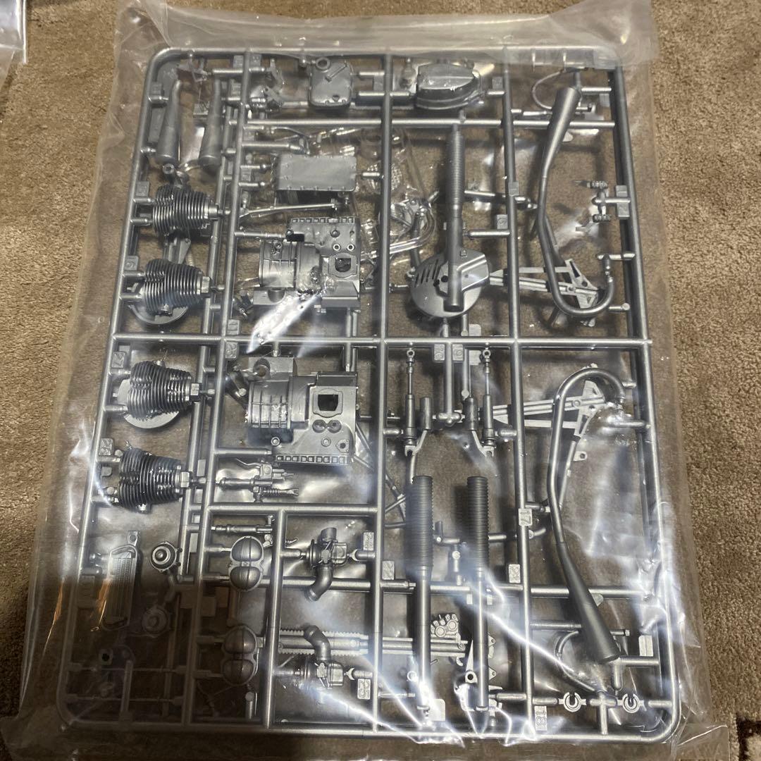 タミヤ 1/12 マルボロ BMW R80G/S w/パリダカライダープラモデル