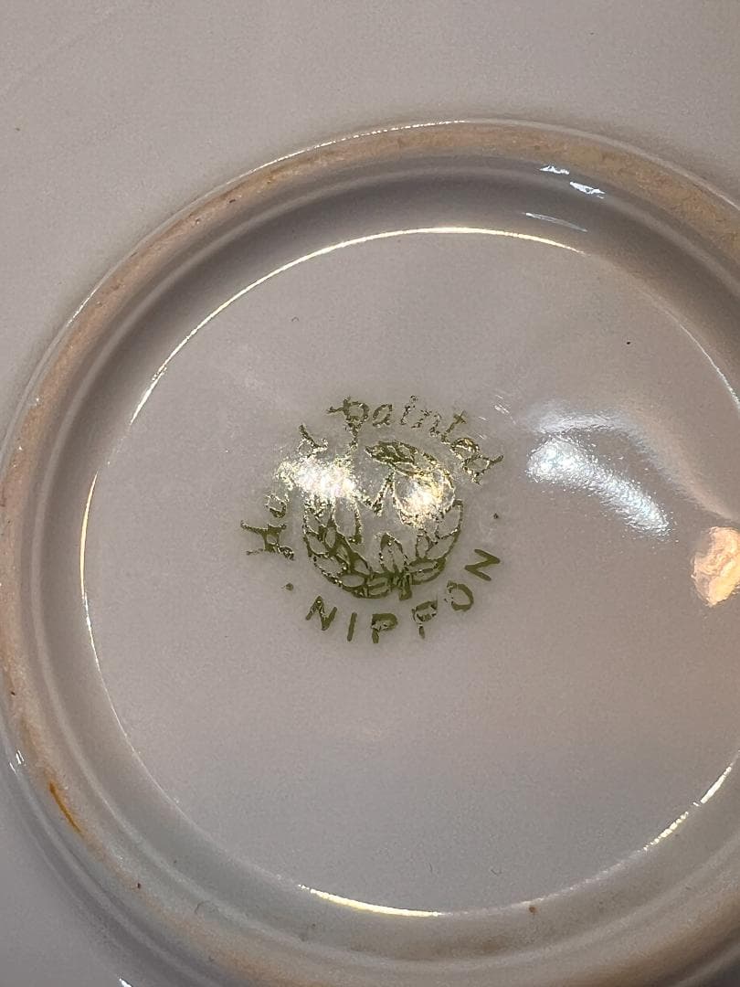 オールドノリタケのモールド　ライオンのデザイン　皿　プレート　飾り皿　盛り上げ