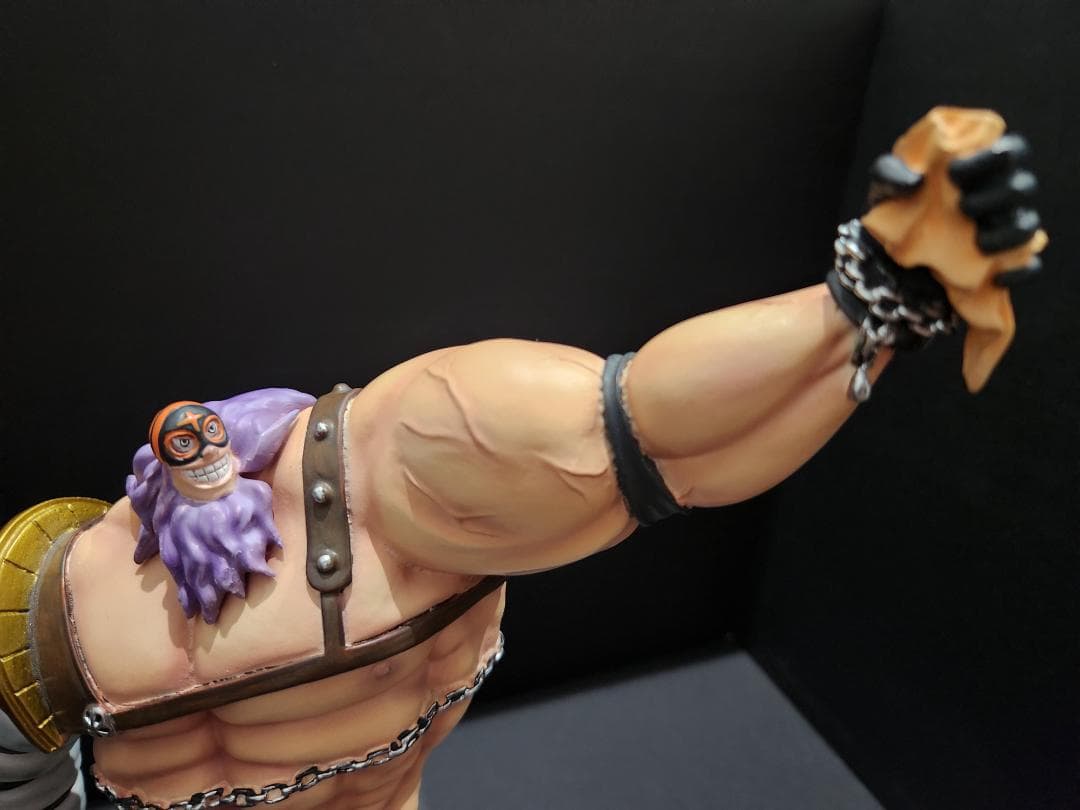 ジーザス・バージェス チャンピオン ワンピース フィギュア