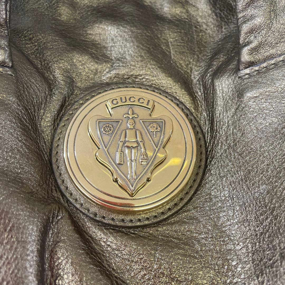 GUCCI グッチ ヒステリア メタリックレザー バッグ