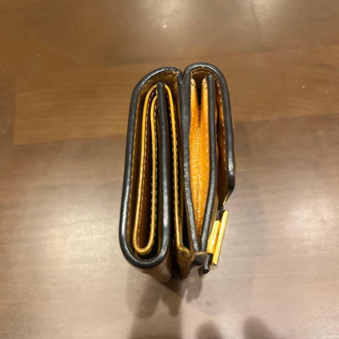 FENDI バケット　BAGUETTE　マイクロ　財布　三つ折り　ゴールド