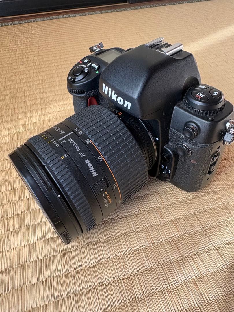 Nikon F100 一眼レフカメラ AF NIKKOR 24-85mm
