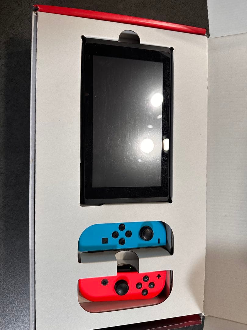 まっさん様Nintendo Switch 本体 青/赤 Joy-Con付き