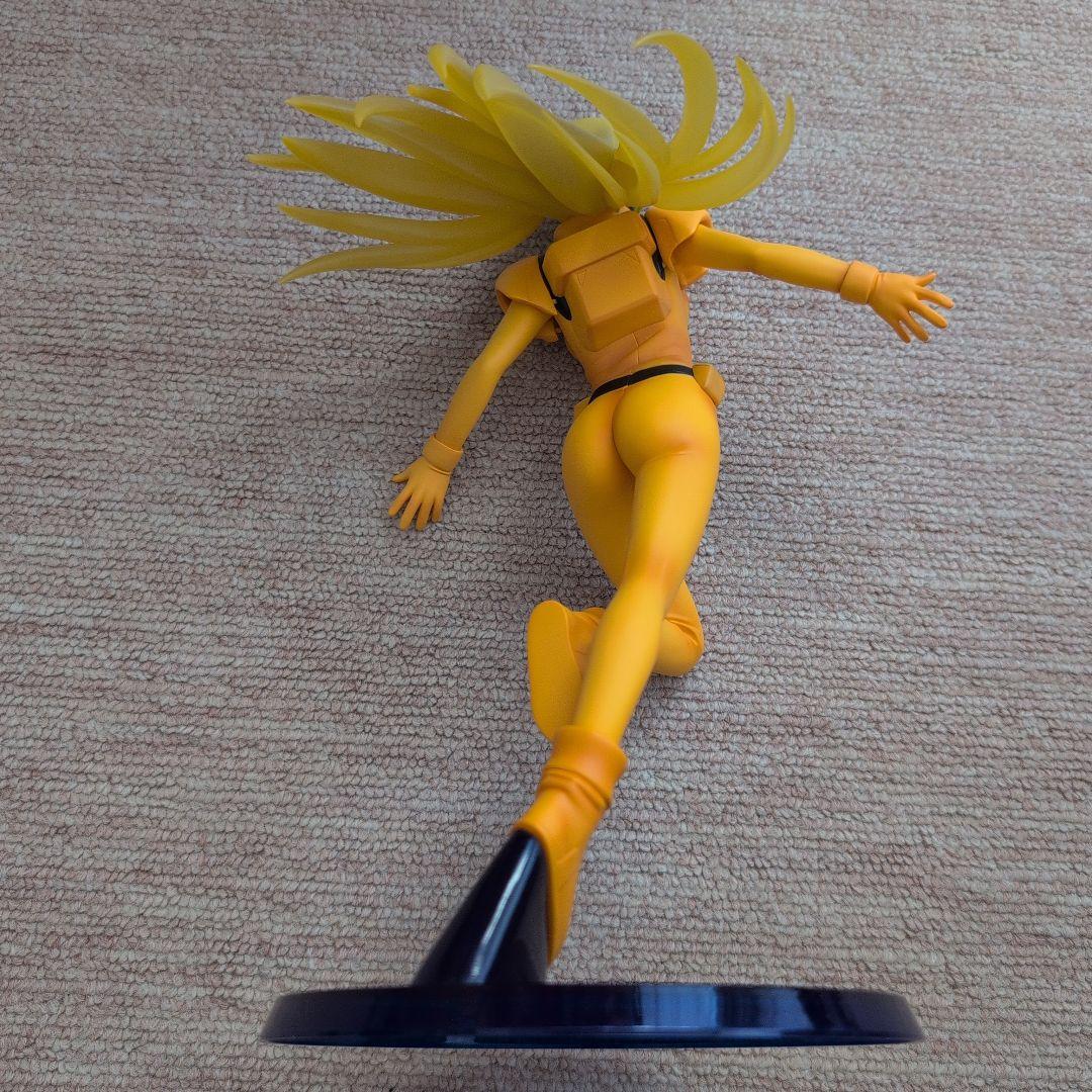 vガンダム　カテジナ・ルース　フィギュア