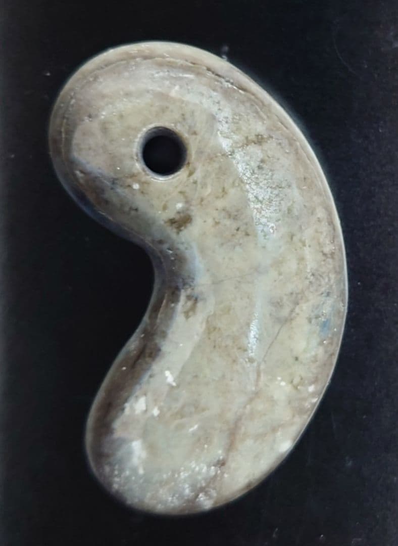 糸魚川翡翠　入りコン沢