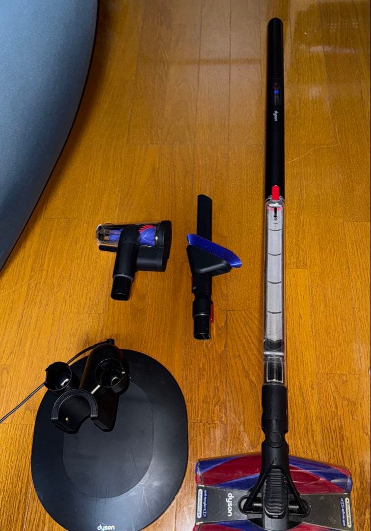 掃除機・クリーナー Dyson Pencilvac Fluffycones