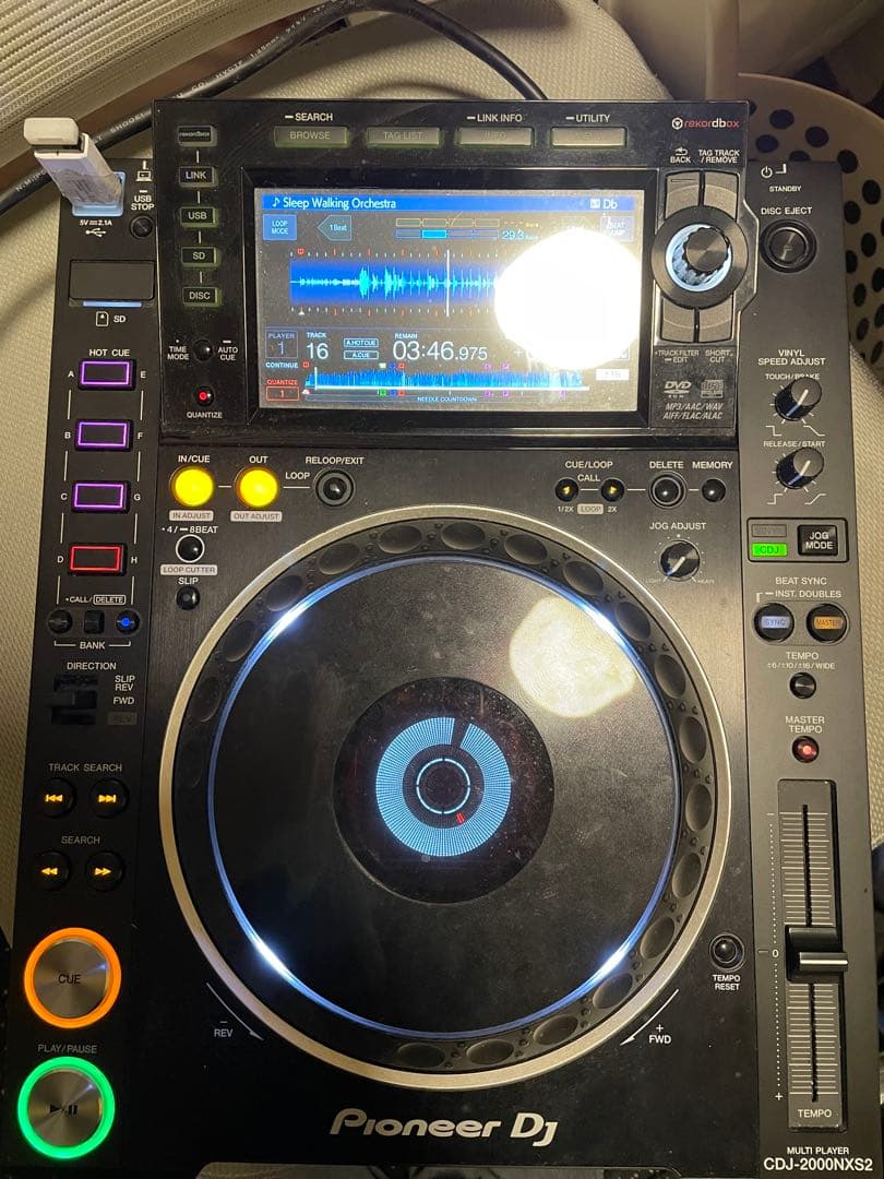Pioneer DJ CDJ-2000NXS2 ②