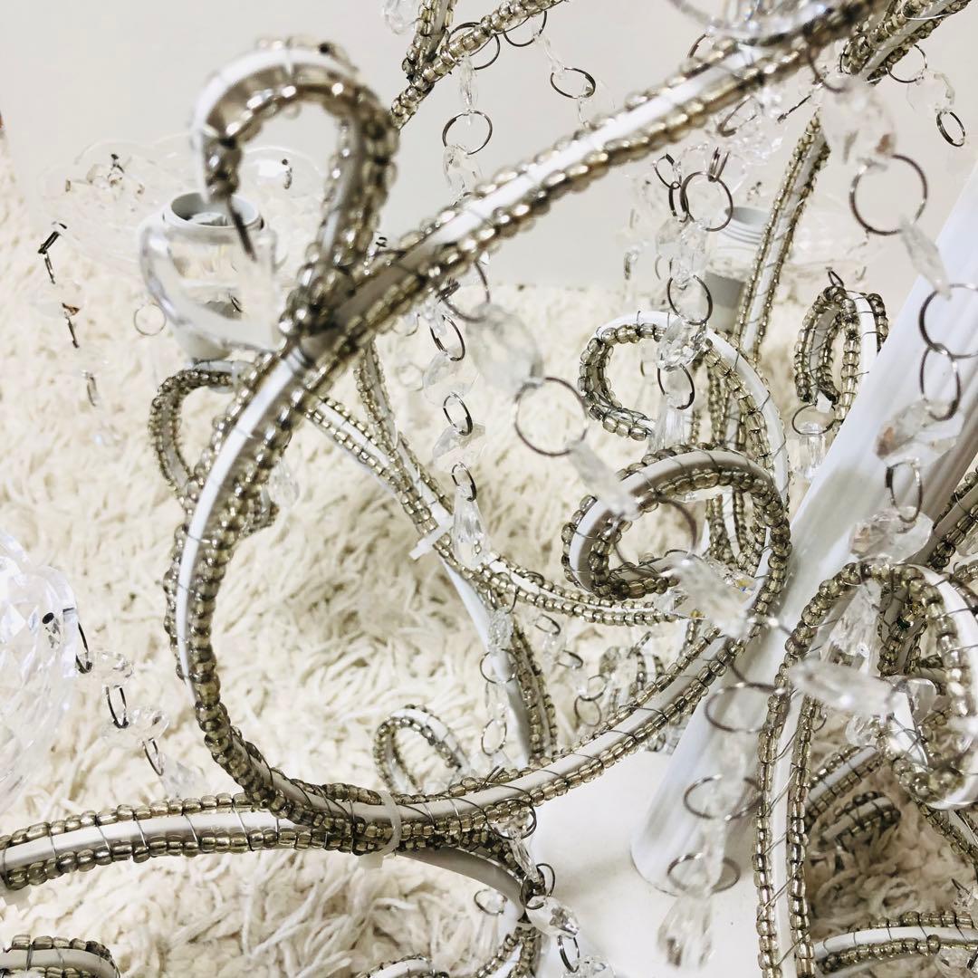 秋月貿易　シャンデリア ジュエル　天井照明 6灯式　簡単取り付け　軽量　ホワイト