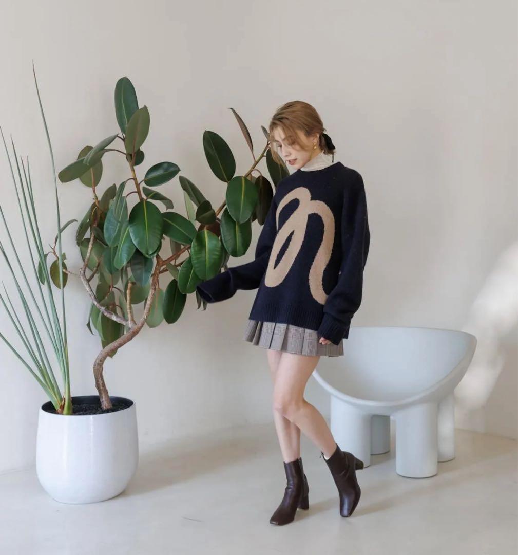 ナップタイム　naptime. Nissy 西島隆弘　プルオーバー　ネイビー