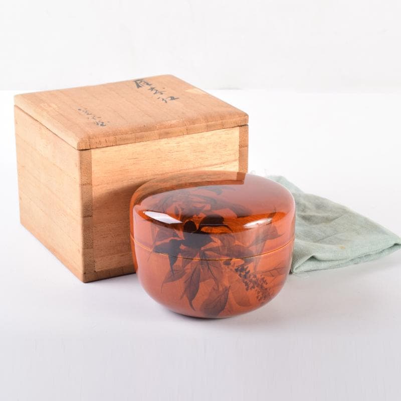 茶道具　朱塗　花草文　棗　在銘　共箱　V　6891