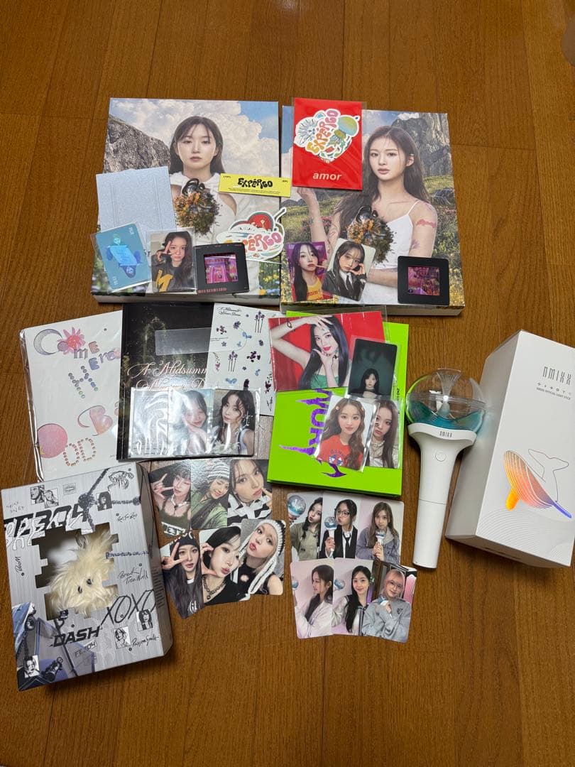 K-POP アイドルグッズセット NMIXX ペンライト