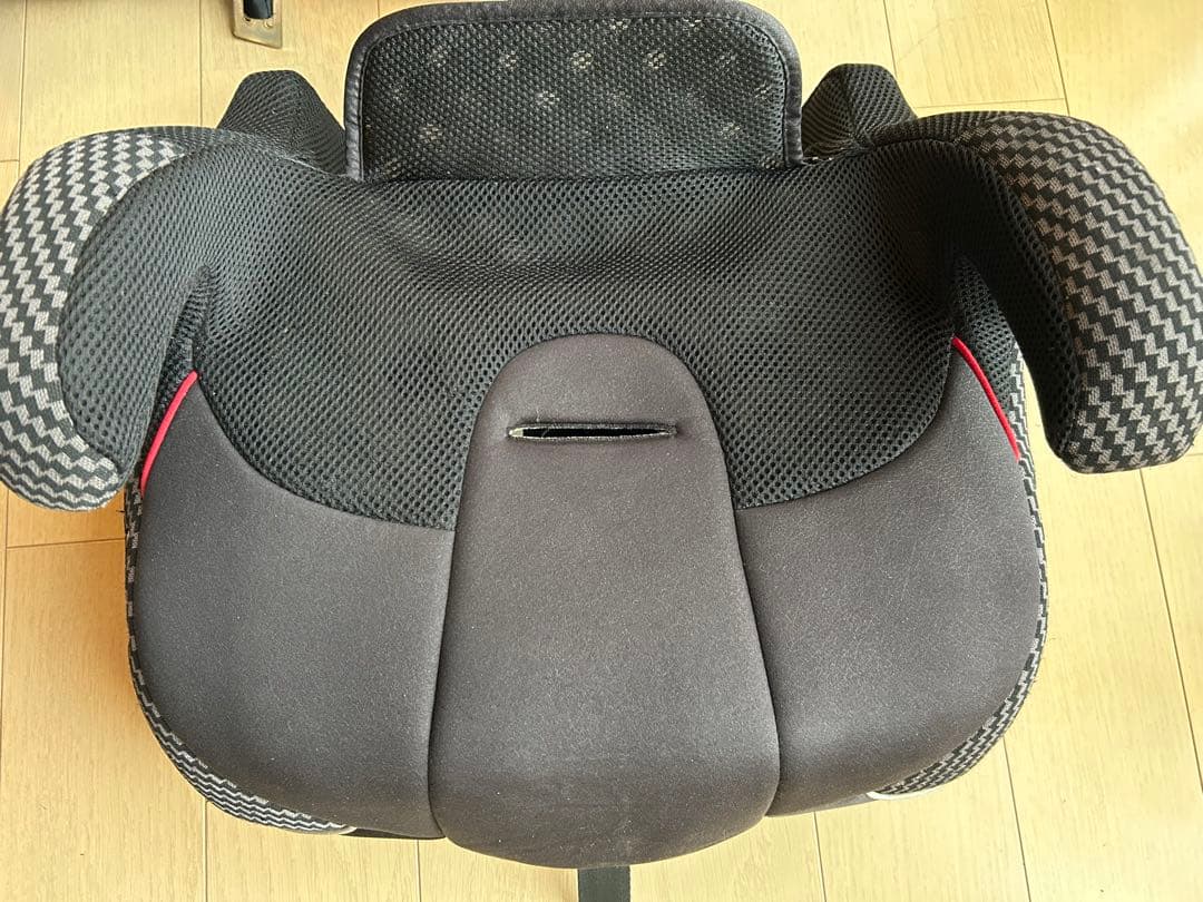 コンビ ジョイトリップ エアスルー エッグショックGC チャイル・ジュニアシート