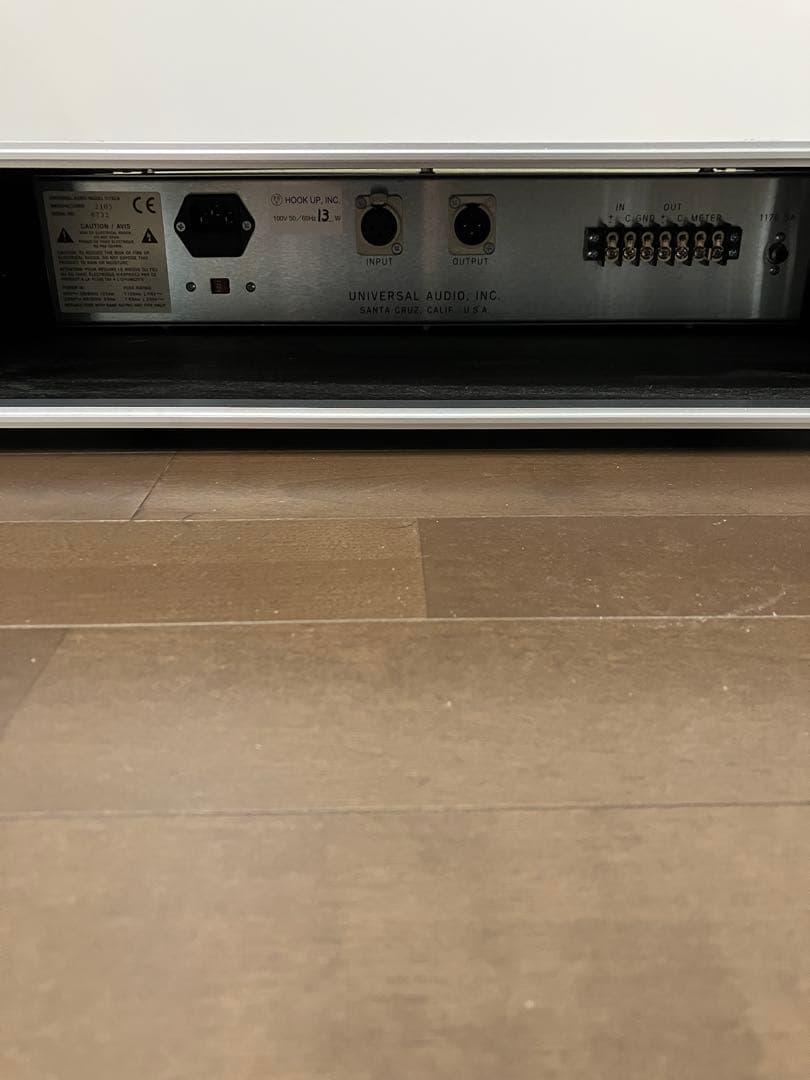 Universal Audio 1176LN コンプレッサー
