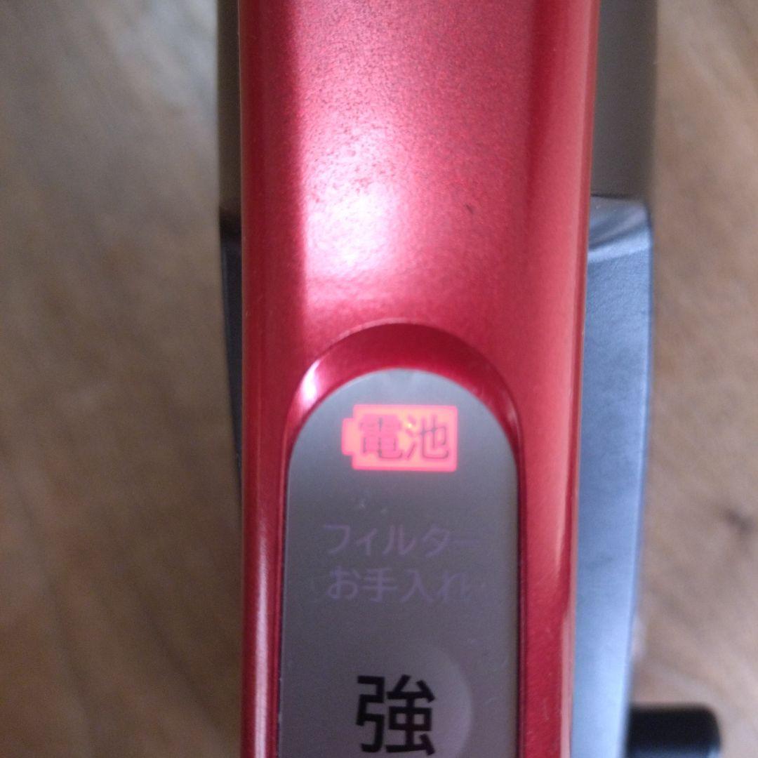日立　コードレススティッククリーナー　レッド　充電器とセット