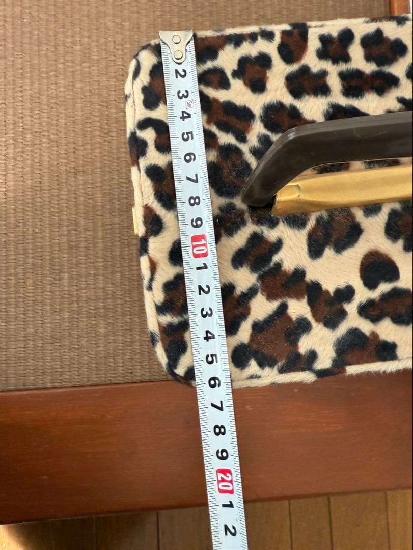 キティ　ハローキティレオパード　ヒョウ柄　ファー　化粧ボックス