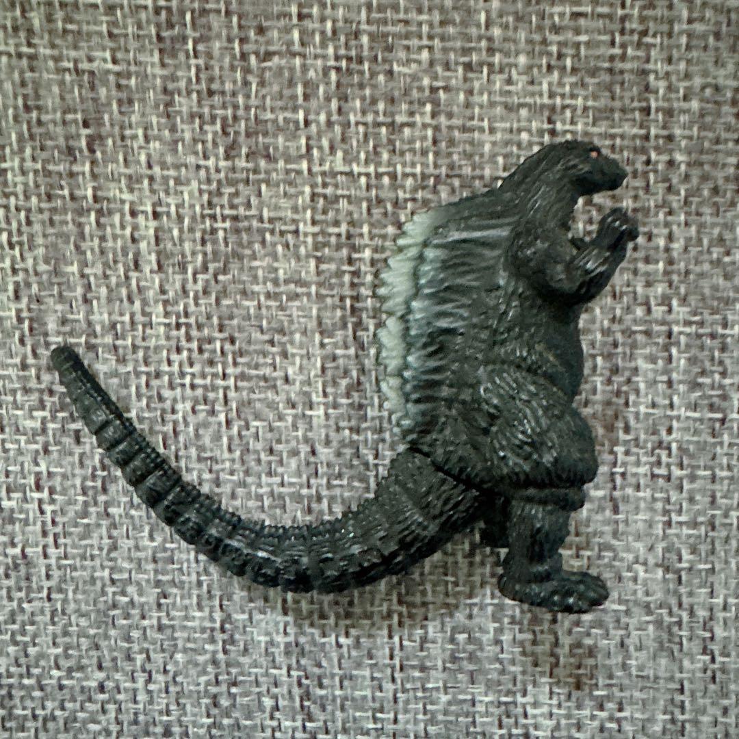 ゴジラ・ガメラ　怪獣フィギュア9体