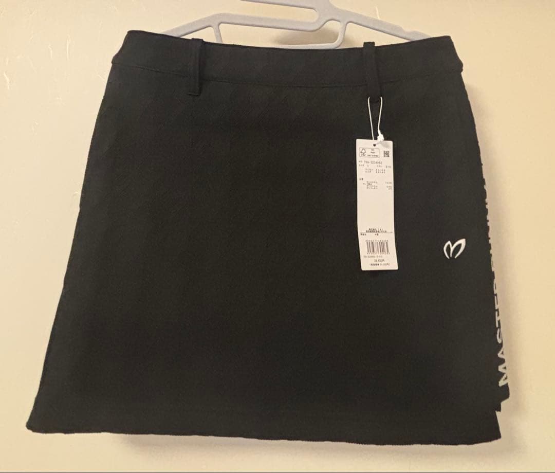 マスターバニー　パーカー　スカート　セット