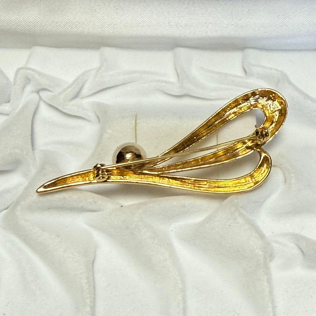 極美品✨ MIKIMOTO パール ブローチ 本真珠 ゴールドメッキ 10mm