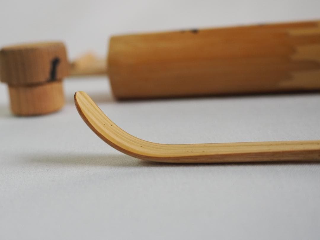 大徳寺510世管長上田義山造『竹茶杓』 銘：和敬（共筒箱）