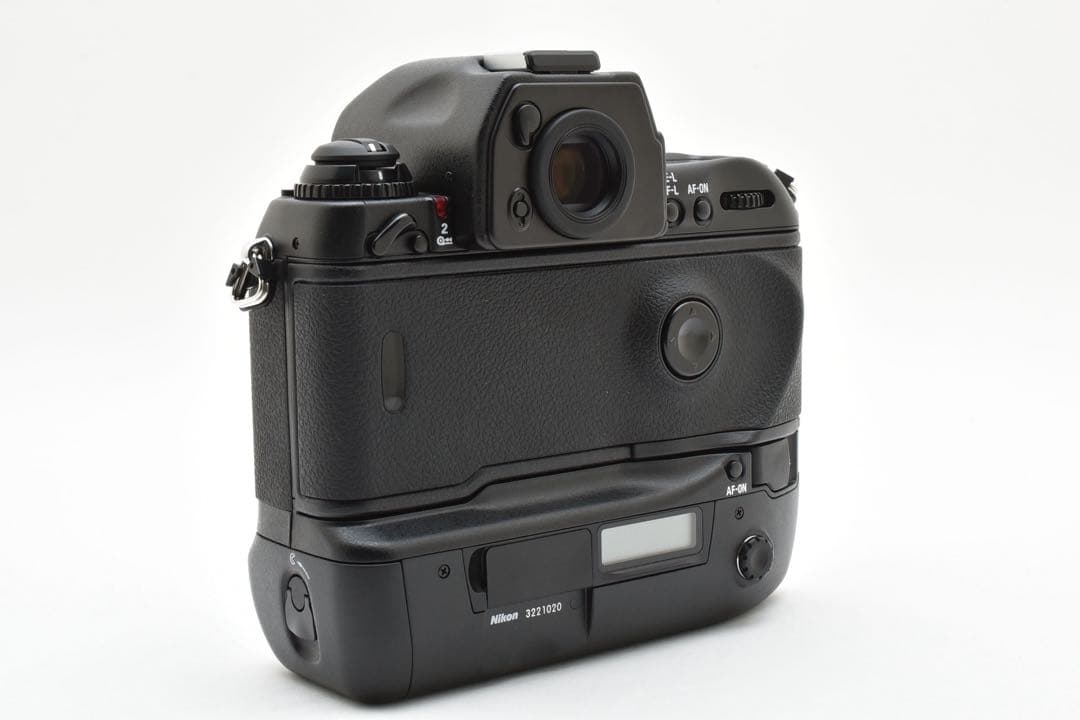 【美品】ニコン NIKON F5 一眼レフフィルムカメラ