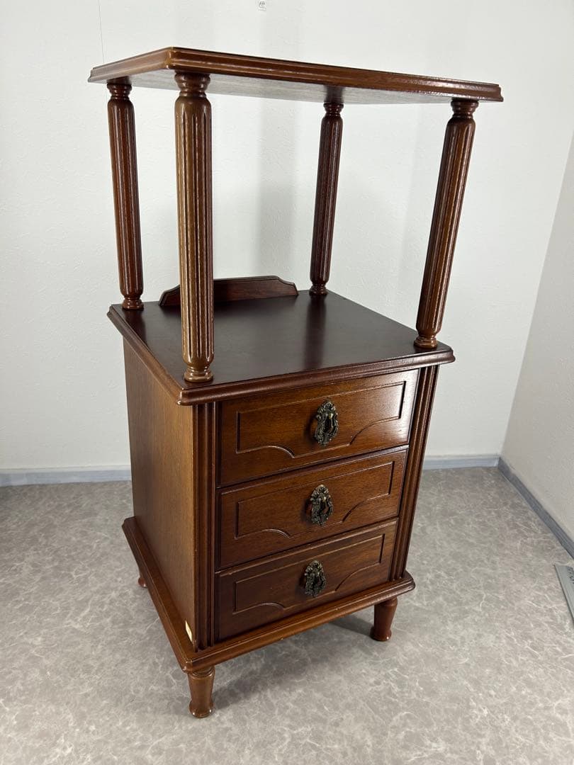 送料込み【木製電話台 サイドテーブル3段引き出し付き 高さ 約85.5cm】