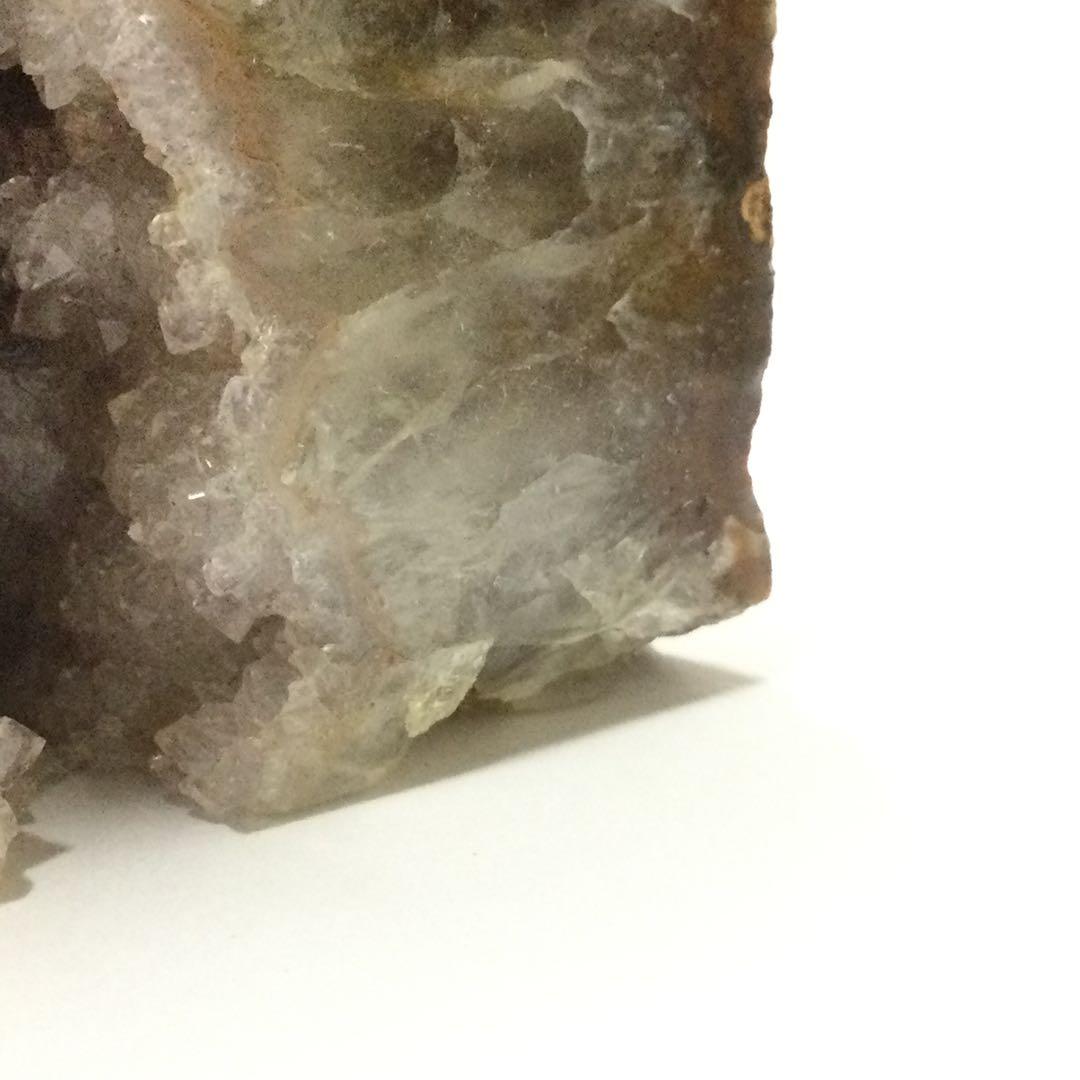 【開運・金運のお守り☆龍神の宿る洞窟】龍穴 天然石 ジオードメノウ 原石