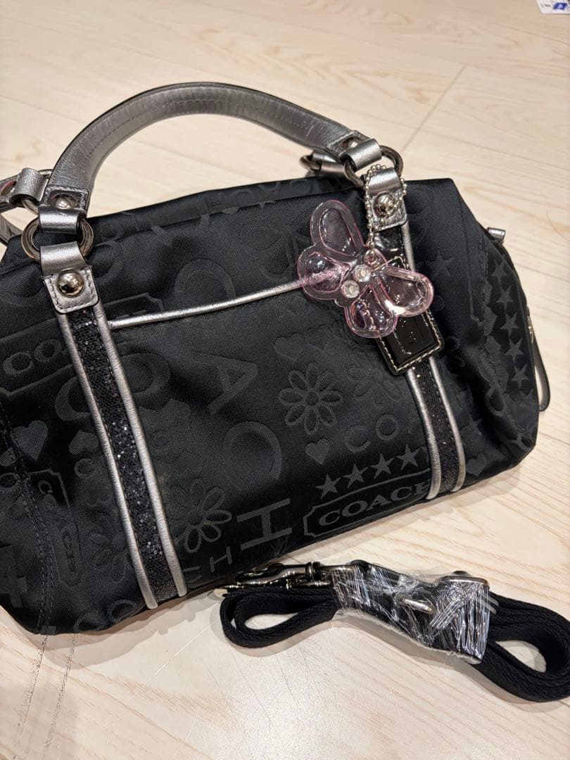 希少 COACHコーチ バンダナグリッターコンバーチブルサッチュル ハンドバッグ