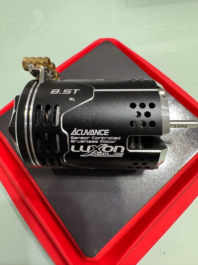 K様アキュバンス ルキシオン アジャイル8.5T ブラシレスモーター yd2r