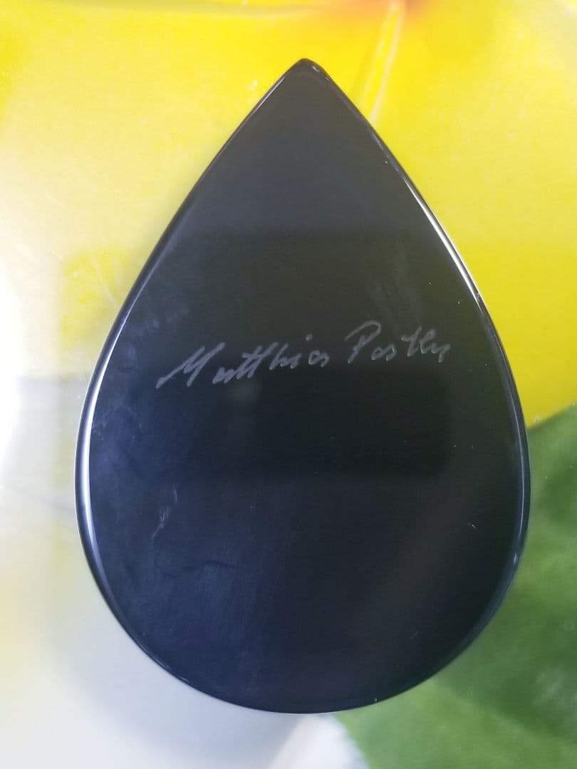 KM-84 【マティアス・ポストラー作】天然青瑪瑙カメオルース