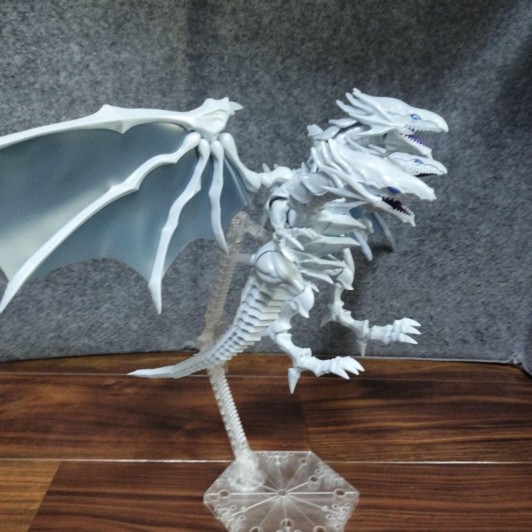 遊戯王　プラモデル　ブルーアイズアルティメットドラゴンとエグゾディア