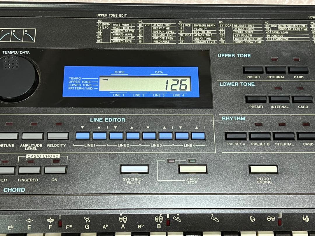 CASIO HT-6000 ヴィンテージ アナログシンセサイザー 8音ポリ