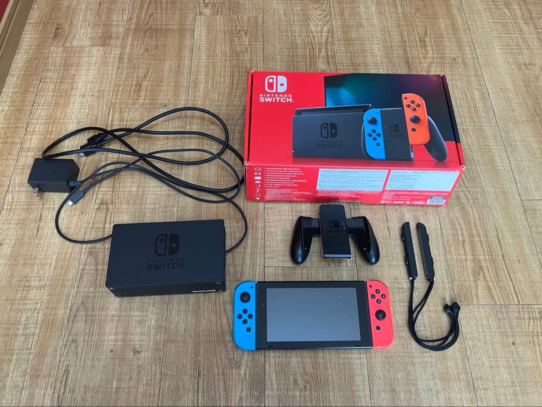 Nintendo Switch （ネオンブルー&レッド） 箱等完品