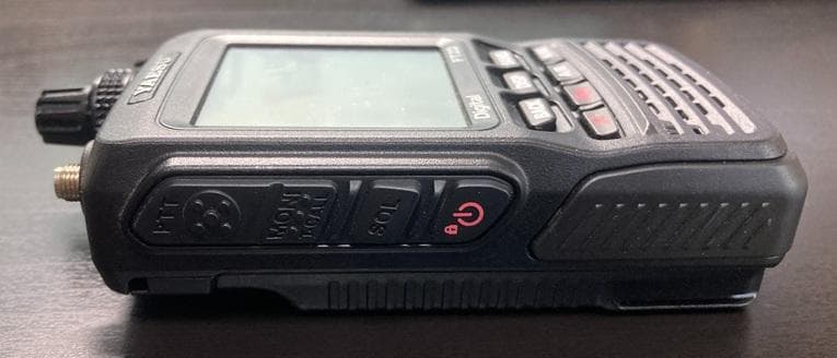 YAESU FT2D 無線機+SSM-17Aスピーカーマイク付き