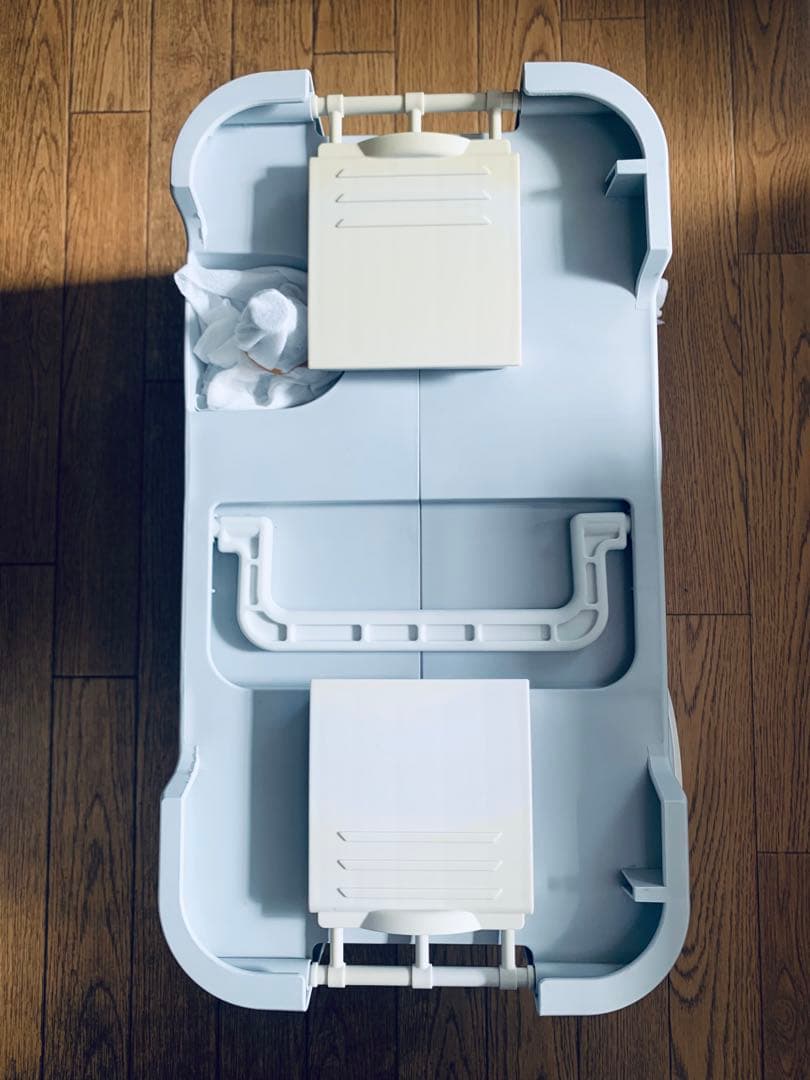 【年末値下げ！半額以下！】コードレス高圧洗浄機　アイリスオーヤマSDT-L01Ｎ