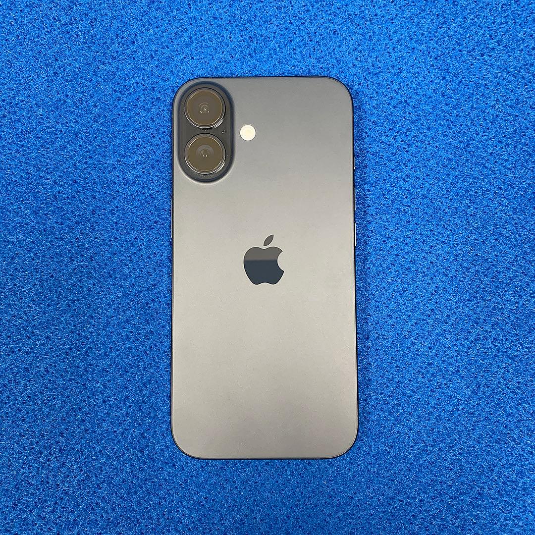 Apple iPhone 16 128GB ブラック SIMフリー