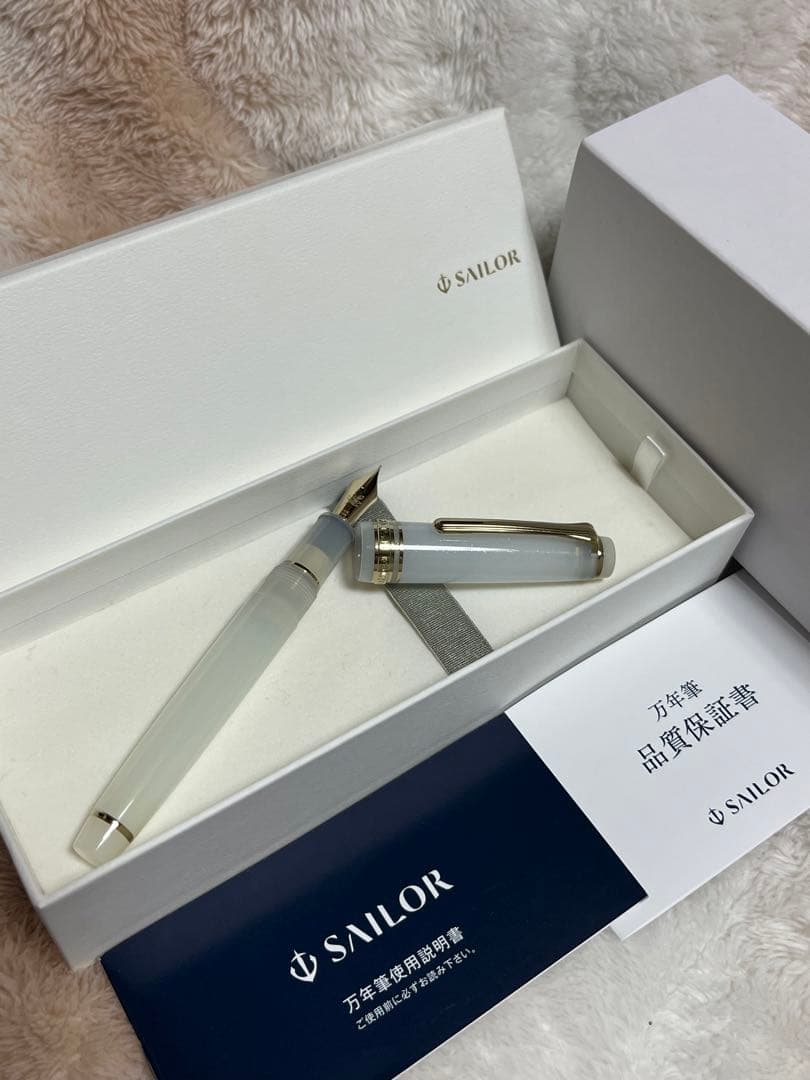 ☆限定品 新品 未使用 セーラー万年筆 URARAうらら ニブF 細字☆