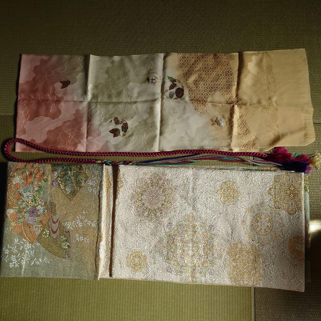 e*o様 値下げしました。振袖 紫色 花柄、衿芯付き長襦袢、高級帯と帯締め、帯揚