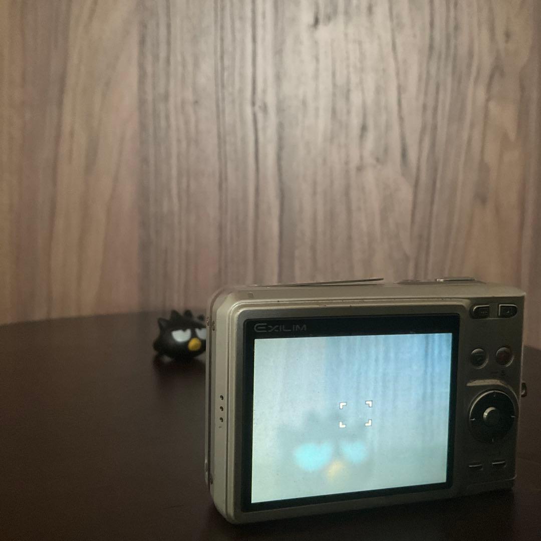 デジタルカメラ Casio EXILIM EX-Z57