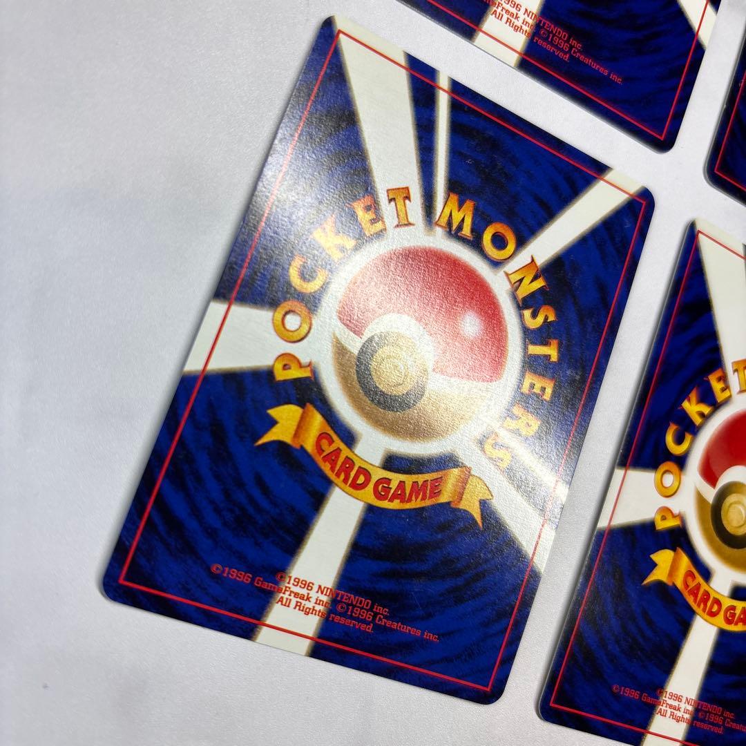 ポケモンカード　旧裏　セレビィ・ライコウ・ヘルガー・ハッサム　4枚セット