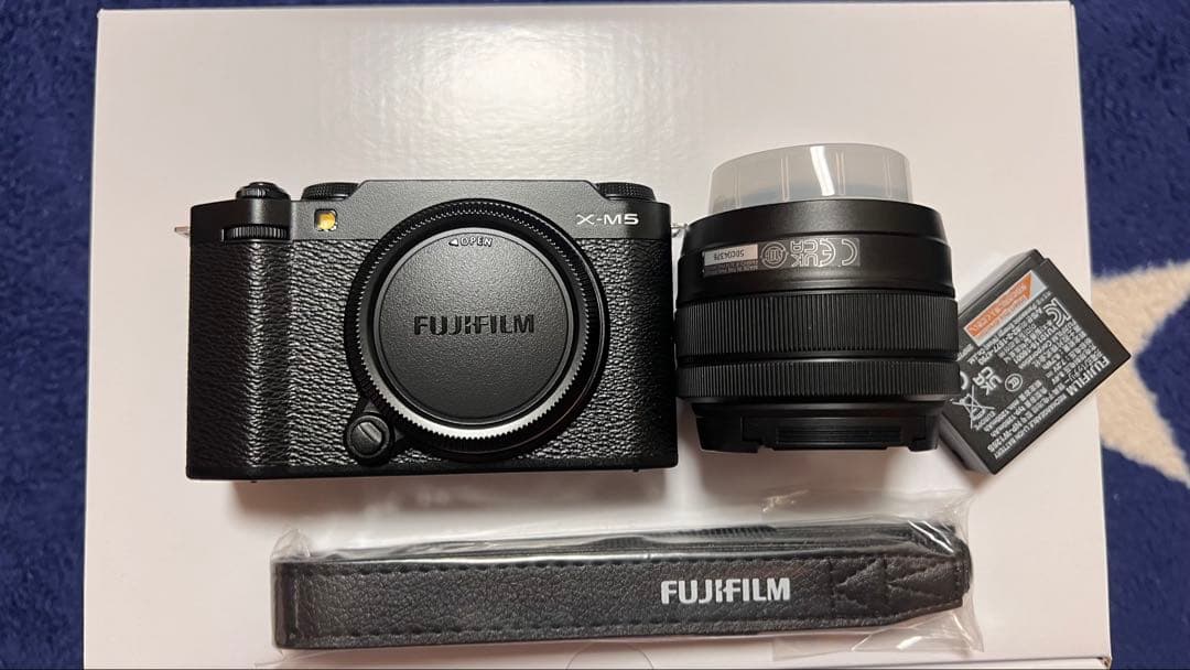 FUJIFILM X-M5 ミラーレスカメラ 本体とレンズセット